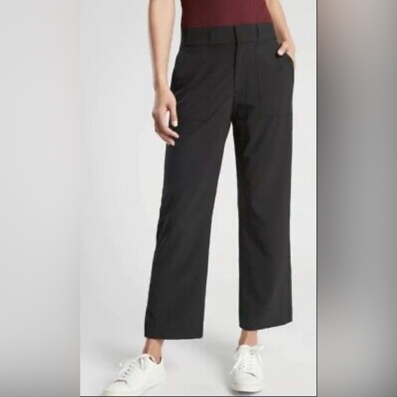 Athleta Pants - Athleta Tribecca Utility Cropped Pants Black Size 0